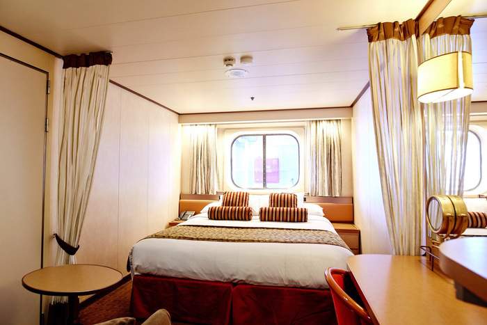 Nicko Cruises Vasco Da Gama Outside Cabin with Window with Partially Restricted View.jpg